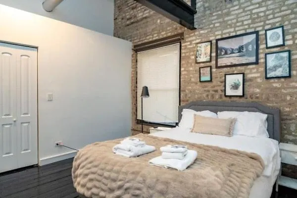 Luxury 5br South Loop, Mccormick Place, Pool Table * Chicago